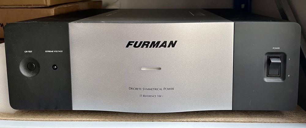 Furman Discrete Symmetrical Power IT-Reference 16E